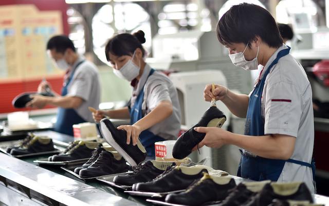 wenzhou shoes factory